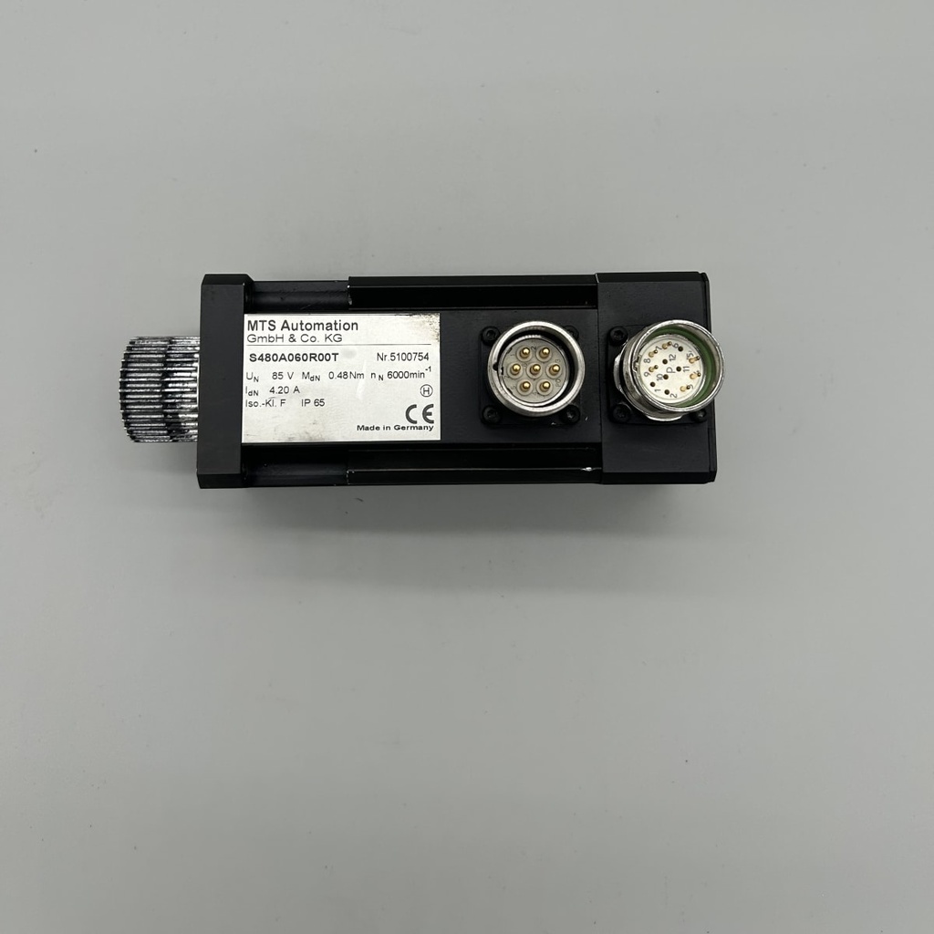 SR100141_2